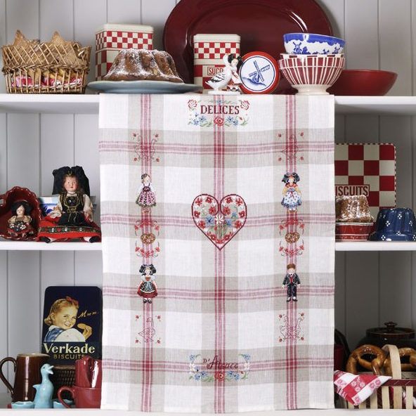 lin-torchon-petits-alsaciens-a-broder-au-point-de-croix