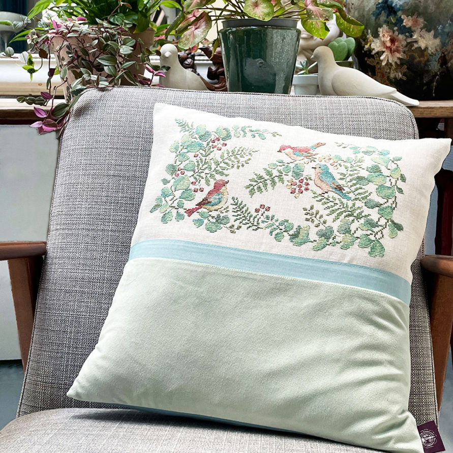 coussin-jardin-de-velours-2-1024