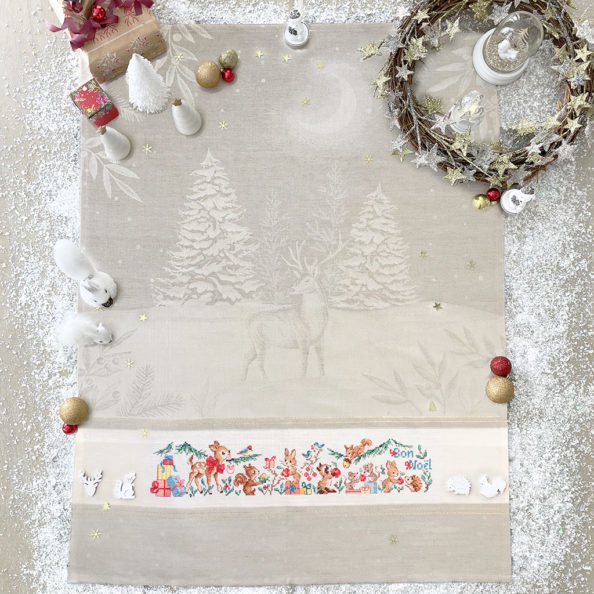 torchon-noel-en-foret-1024